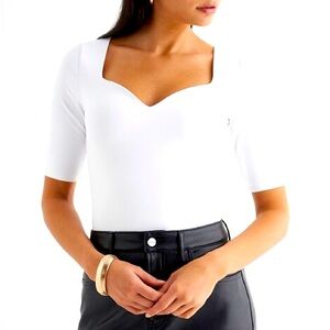 NWT Express Body Contour High Compression Sweetheart Neckline Tee